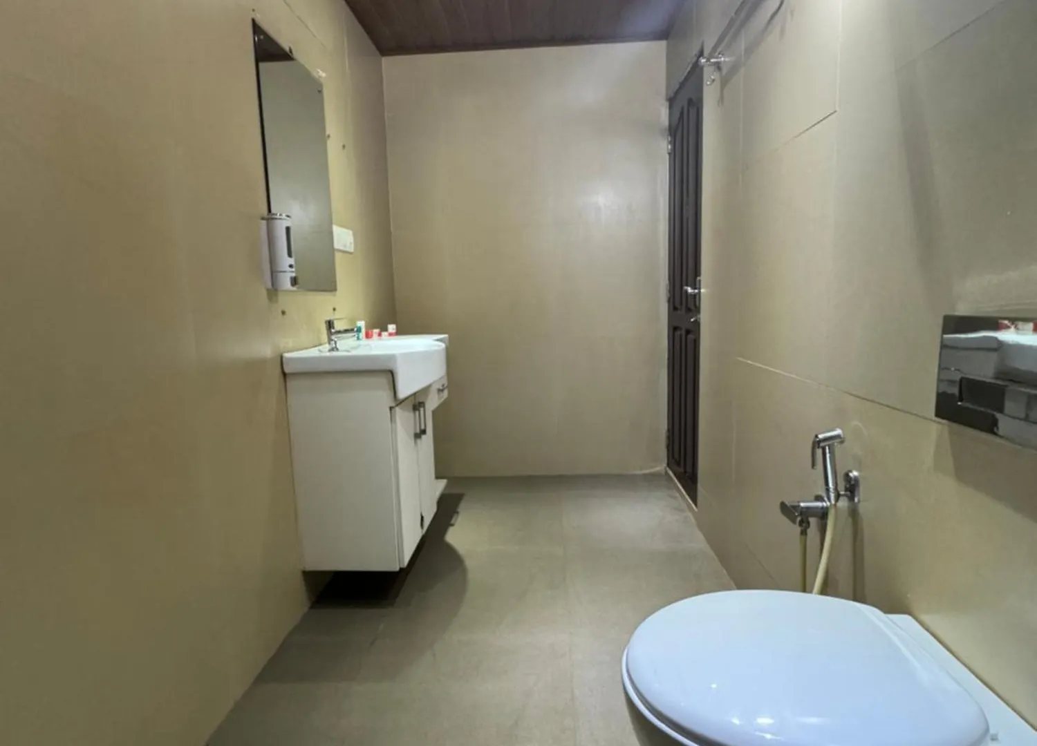 Theeram Riverside Holiday Home Māla Indien